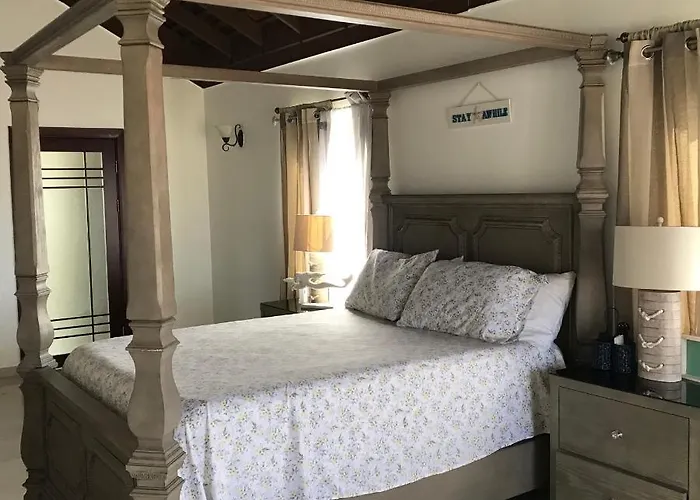 Alexanders Penthouse On The * Ocho Ríos